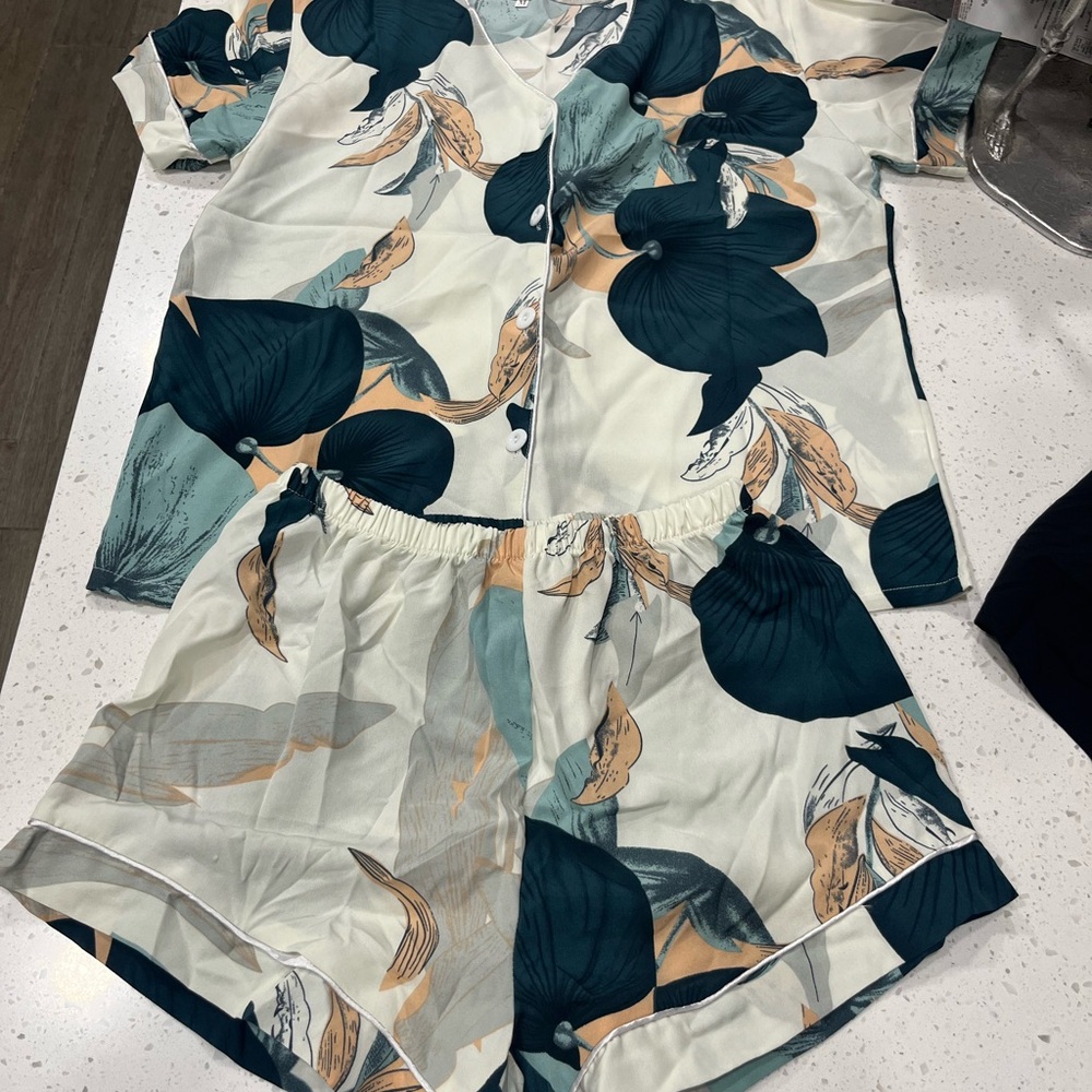SHEIN Floral Pajama Set - Teal and Cream